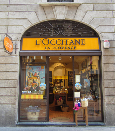 MILANO VIA SOLFERINO
