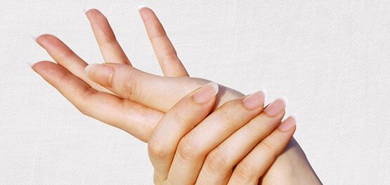 detergere le mani